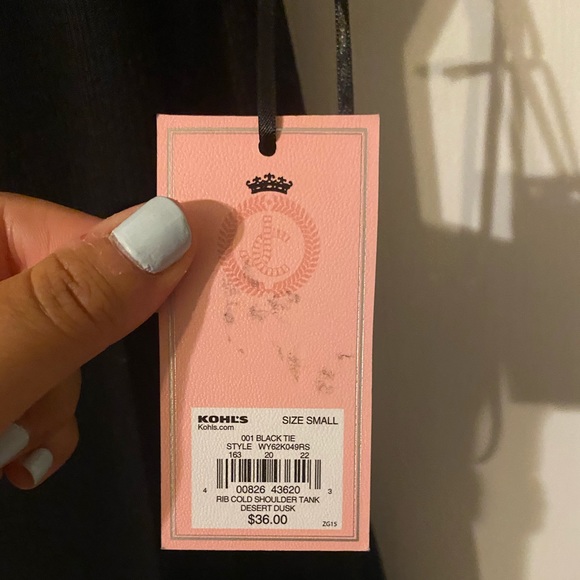 Juicy Couture Black Tee - Picture 4 of 4